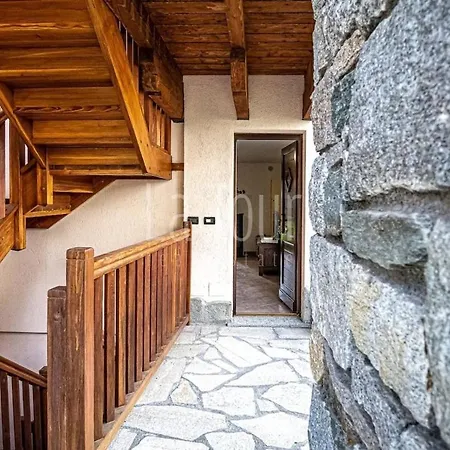 House In The Mountains Near The Slopes Сasa de vacaciones