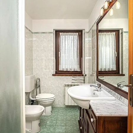 House In The Mountains Near The Slopes Сasa de vacaciones