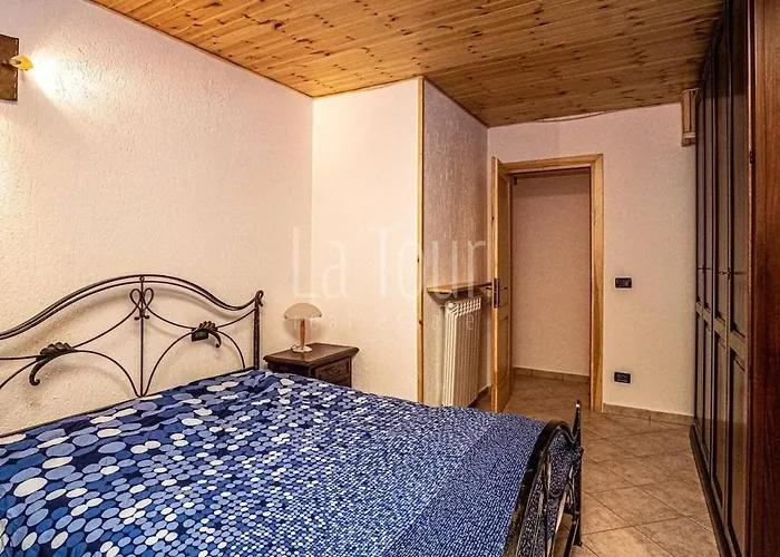 House In The Mountains Near The Slopes Hébergement de vacances