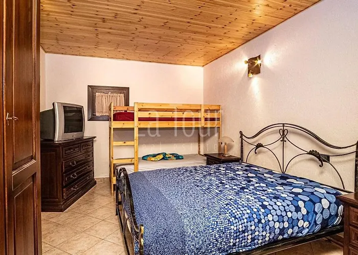 House In The Mountains Near The Slopes Brusson